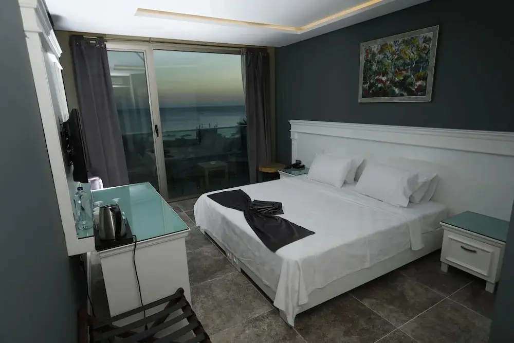 Эзине: Gens Boutique Hotel