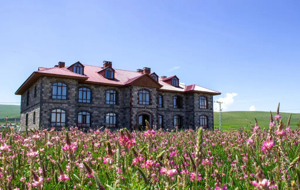Чилдыр: Отель Lake Cildir Lodge