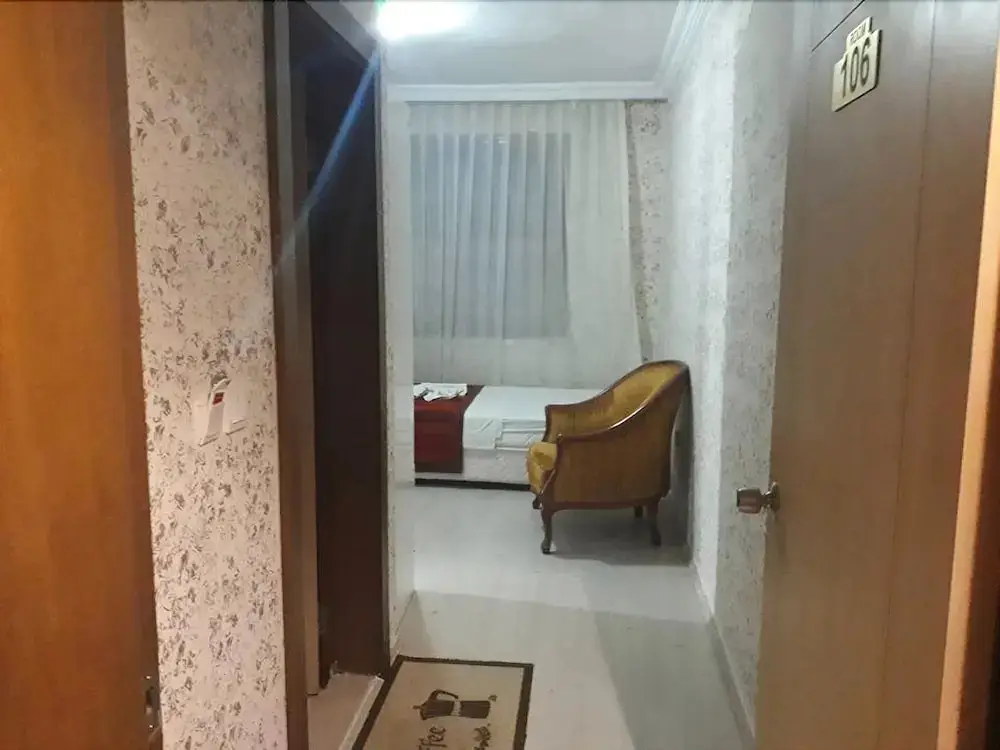 Анталья: Otel Bir