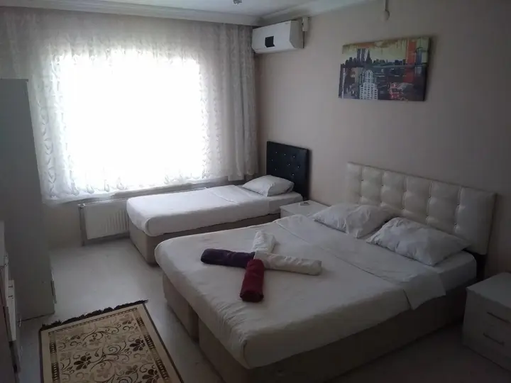 Янык: H&M Apart Otel