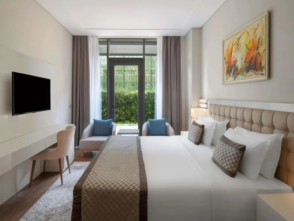 Стамбул: Mövenpick Living Istanbul West