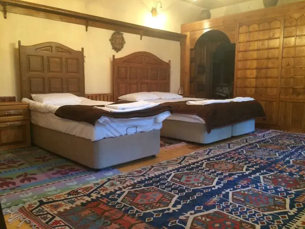 Болу: Muderrisler Evi