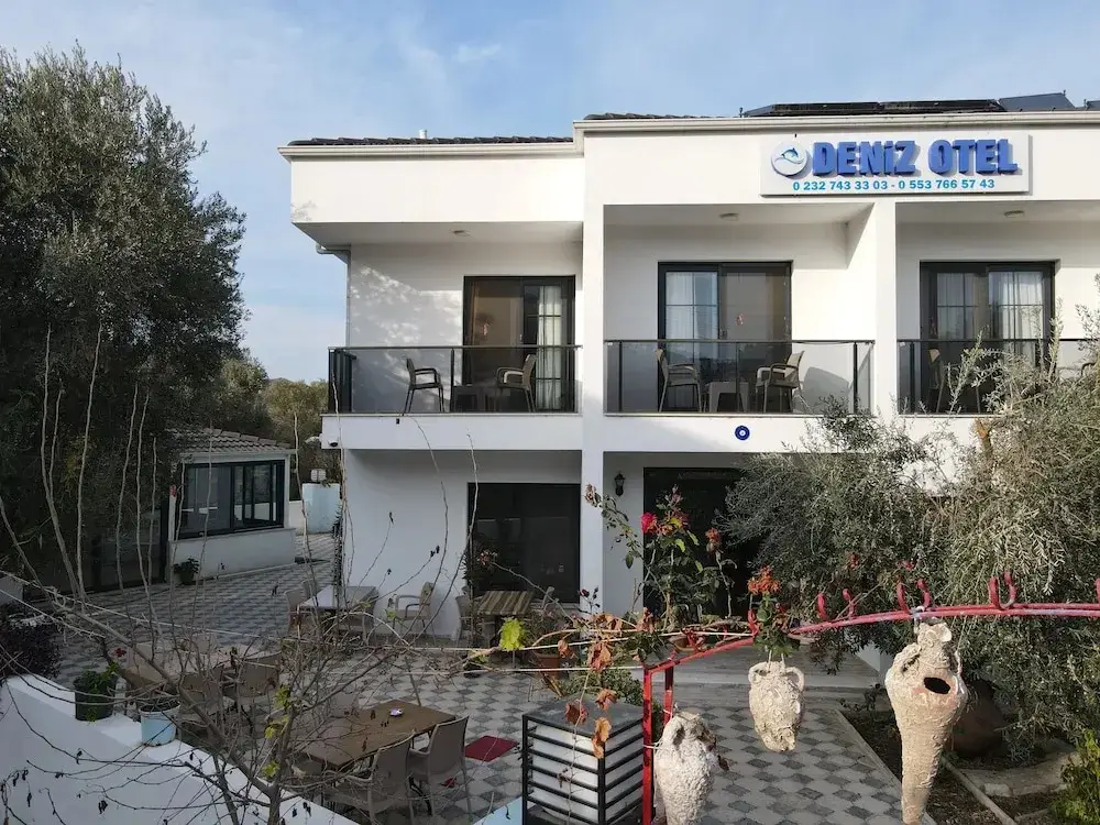 Deniz Otel — фото 1