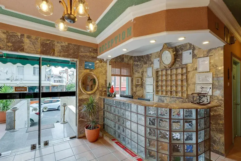 Кушадасы: Hikmethan Otel