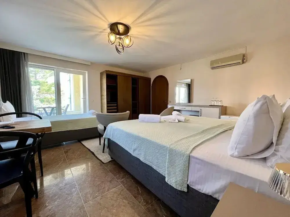 Яликавак: Farrys Boutique Hotel & Beach Club