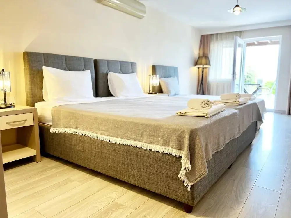 Яликавак: Farrys Boutique Hotel & Beach Club