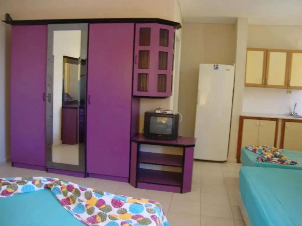 Гюмюльдур: Degerli Motel