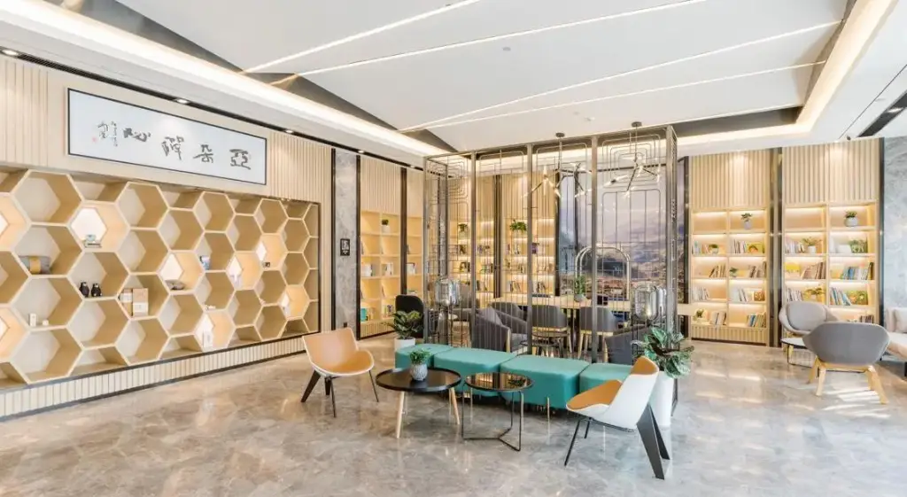 Atour Hotel Nanjing Maqun — фото 1