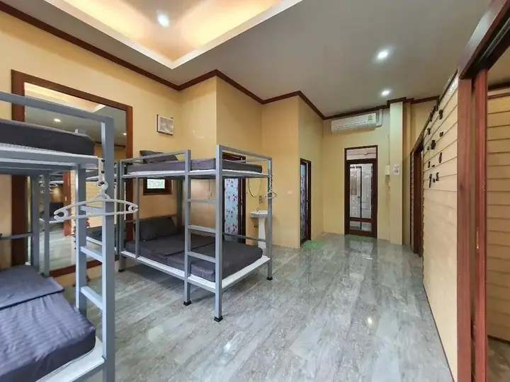Као Лак: We Hostel Khaolak
