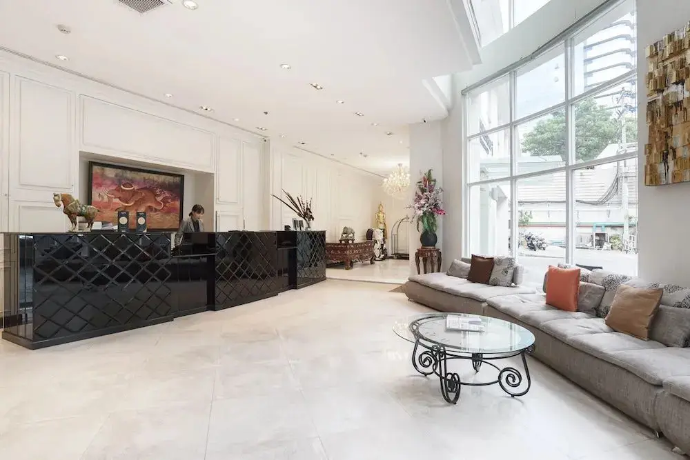 Бангкок: Clover Haus Sukhumvit 33 By Favstay