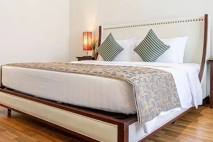 Бангкок: Clover Haus Sukhumvit 33 By Favstay