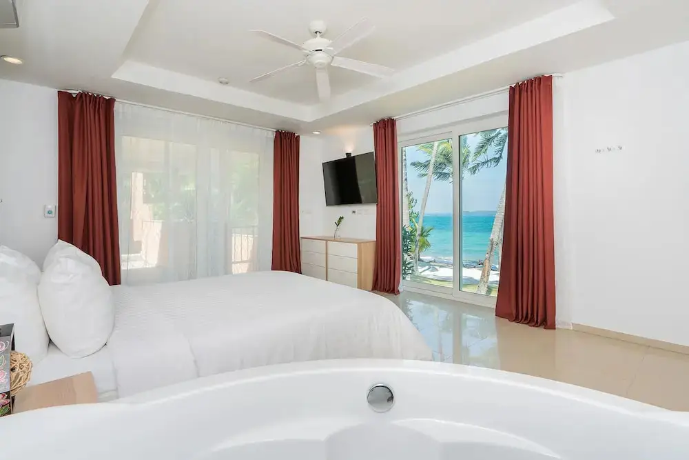 Ко Чанг: Coral Cove Beachfront Villa - Koh Chang