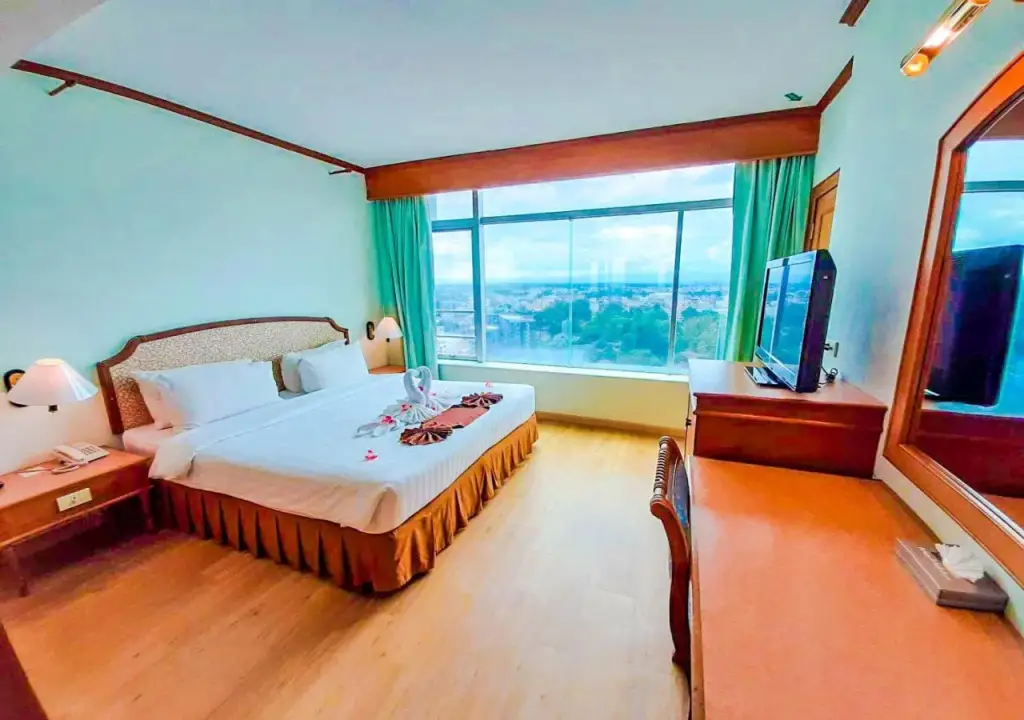 Хатъяй: Yannaty Hotel Halal