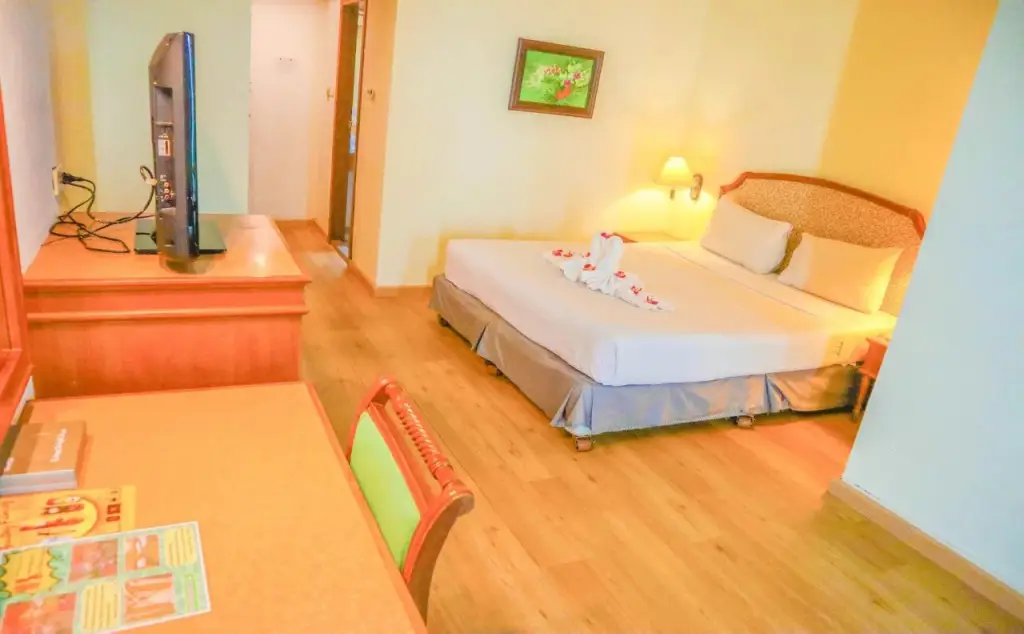 Хатъяй: Yannaty Hotel Halal
