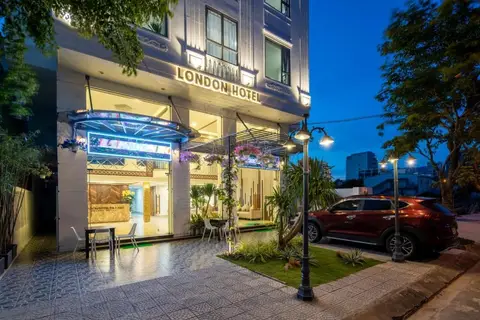 London Hotel and Apartments Da Nang — фото 1