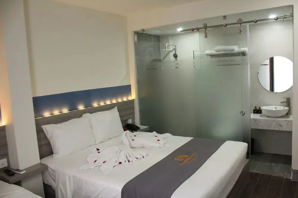 Хюэ: Hue Mate Hotel