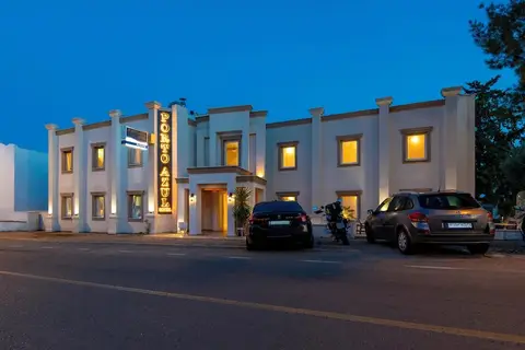 Olivias Group Hotel — фото 1