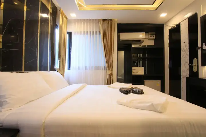 Бангкок: Pratunam Atrium Hotel