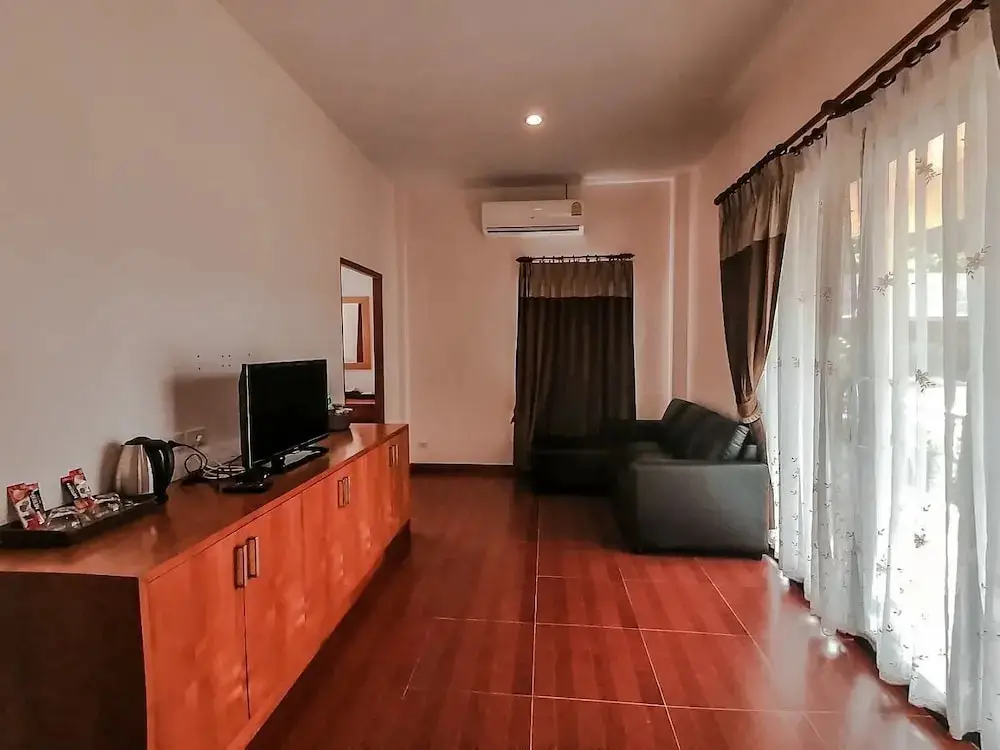 Ханом: Chaithalay Khanom Resort