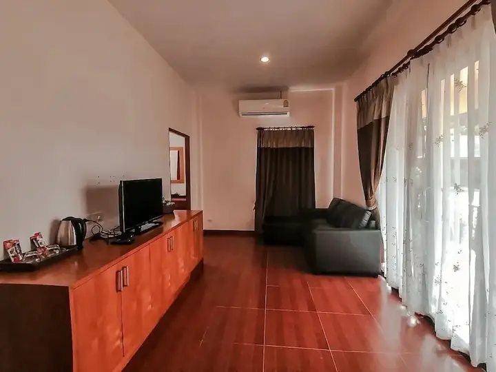 Ханом: Chaithalay Khanom Resort
