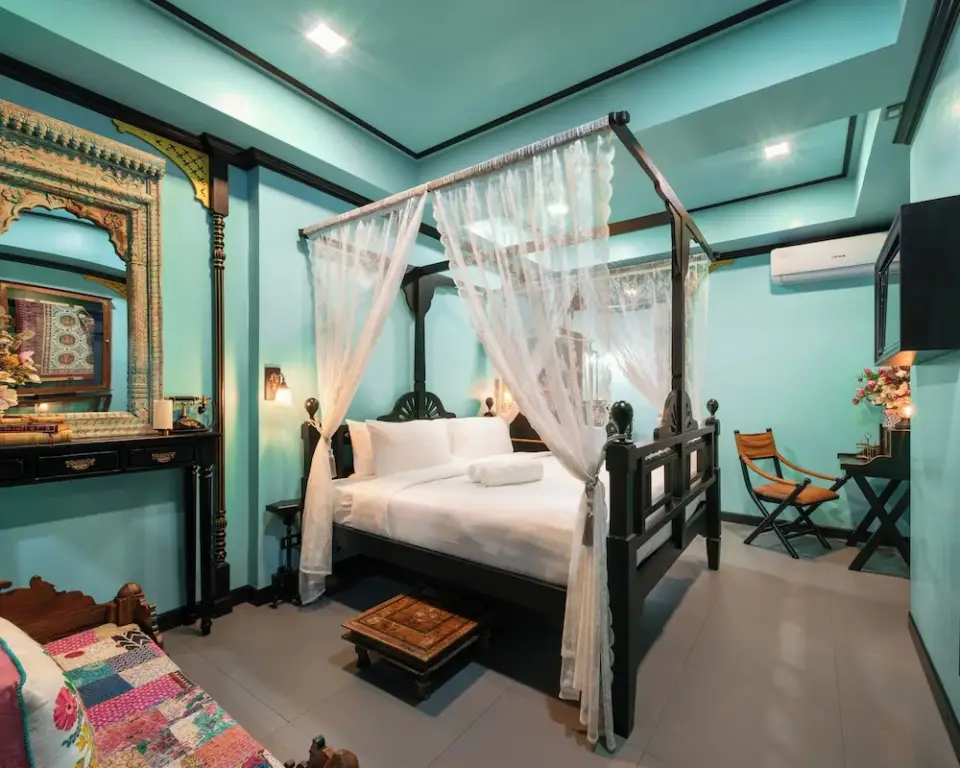 Бангкок: De Phanakron Boutique Hotel