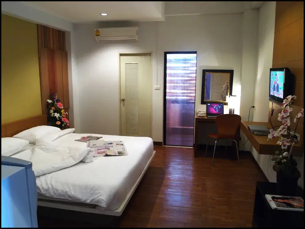 Бангкок: King One Serviced Apartments