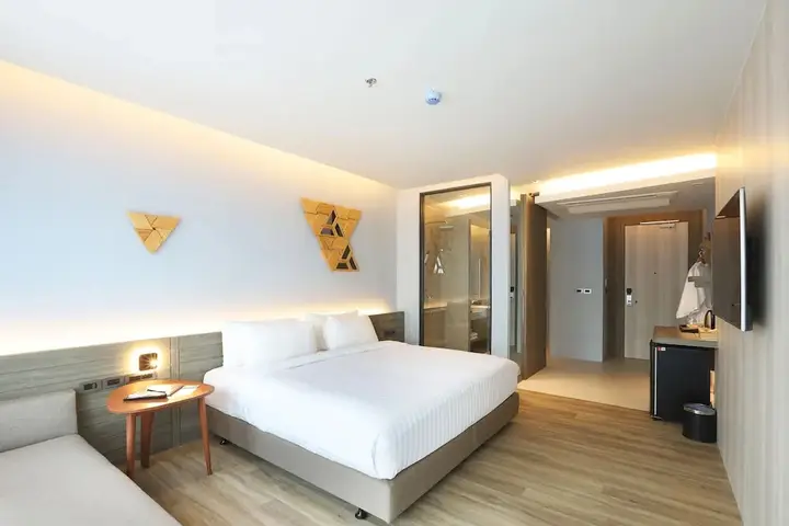 Хатъяй: The Signature Hotel Airport