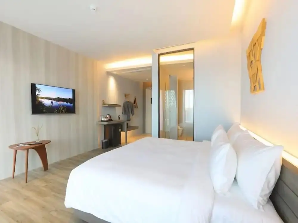 Хатъяй: The Signature Hotel Airport