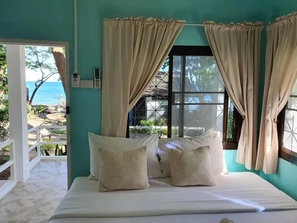 Ко Самет: Blue Bay Bungalow