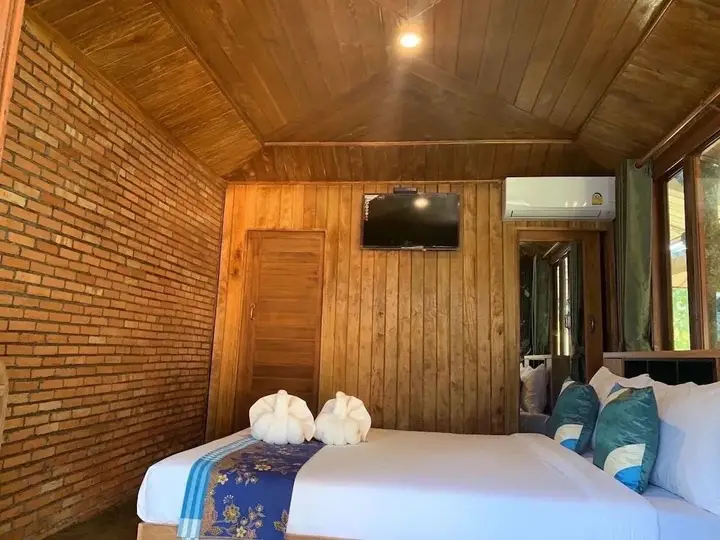 Лансака: Rerncher Resort