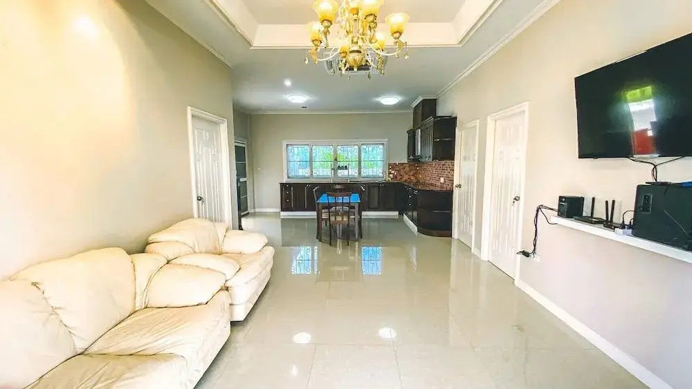 Чаам: The Amazia Pool Villa