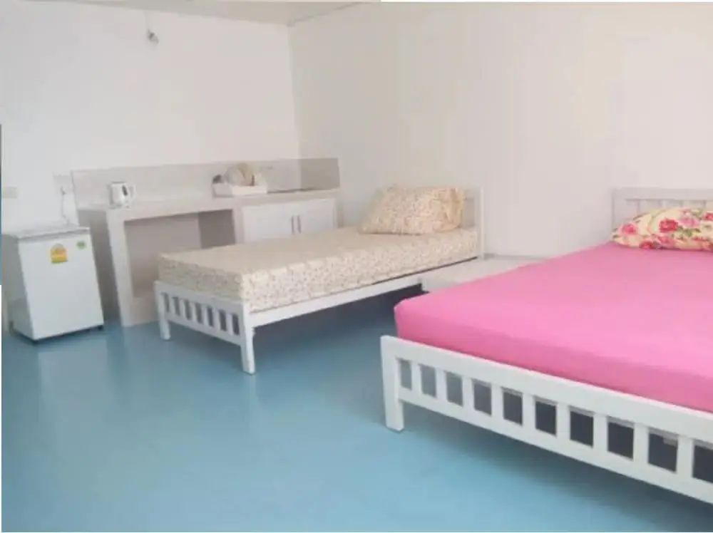 Паккрет: Room-thailand Taxi&apartment Hostel