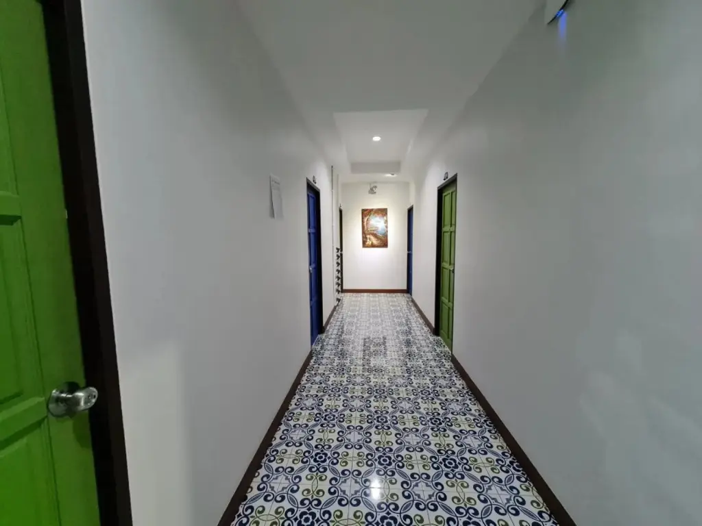 Муанг: S.J. Mansion Phuket