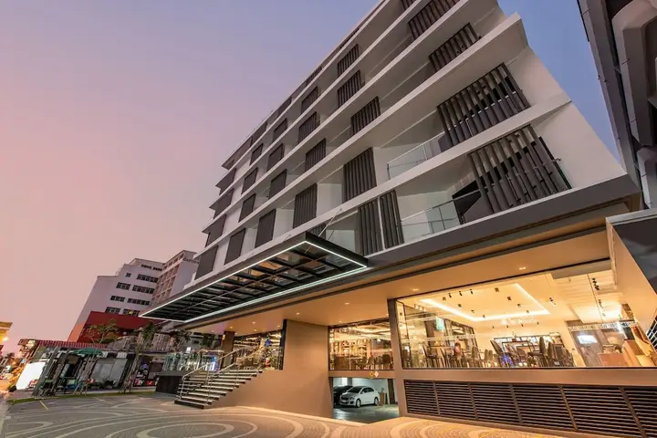 Паттайя: Отель Blackwoods Hotel Pattaya