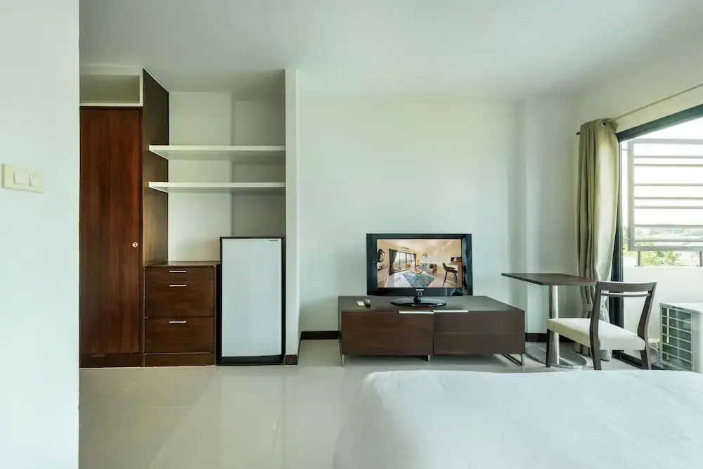 Районг: Aster Residence Rayong
