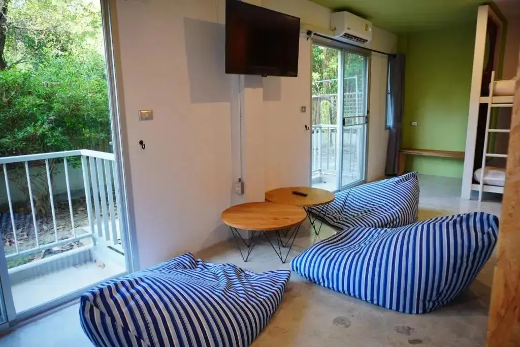 Сикао: Dugong Village-Green Hotel