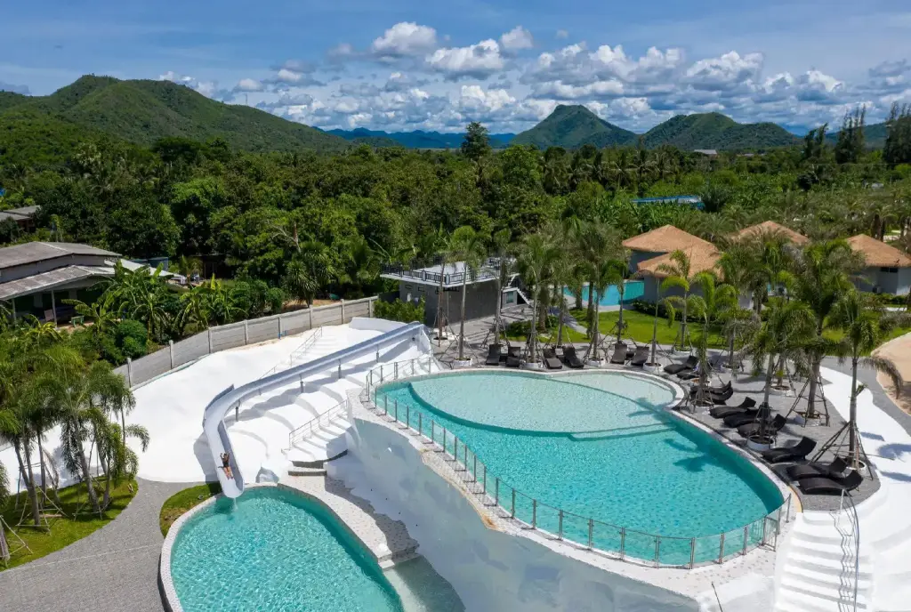 Каенг Крачан: Suncharm Villa Resort