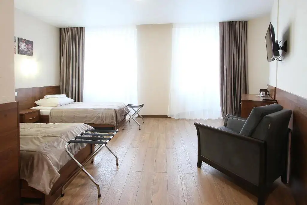 Ekspress Hotel — фото 1