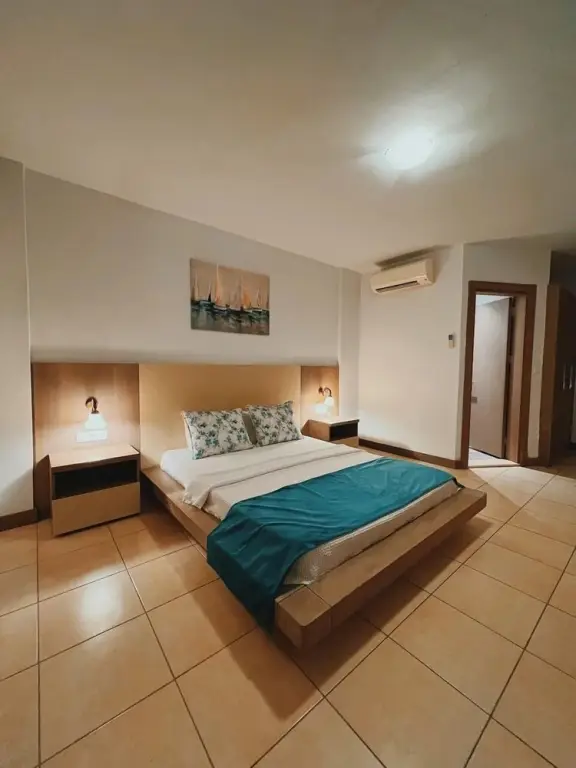 Тюркбюкю: Genc Hotel