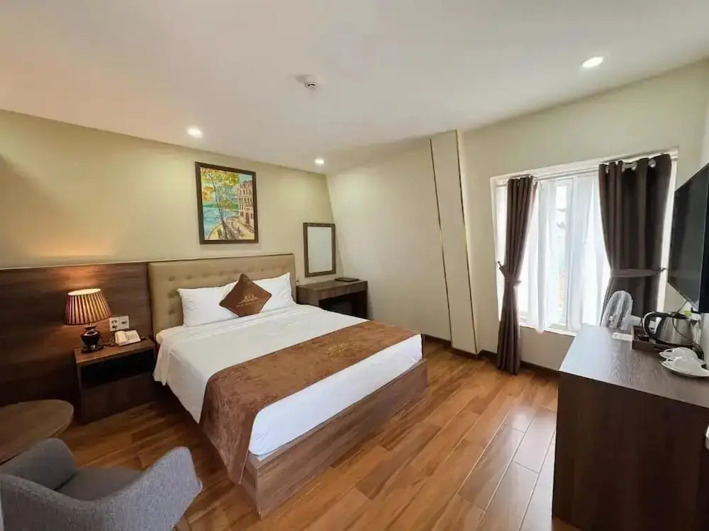 Далат: Dalat Paradise Hotel