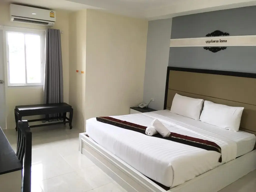 Тхават Бури: Boonbundal hotel