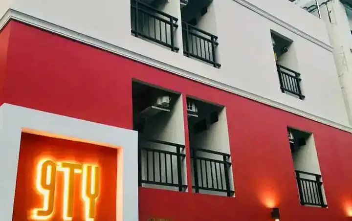 Бангкок: 9TY Hotel