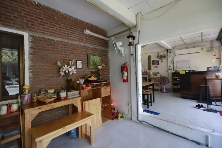 Бангкок: D House Hostel