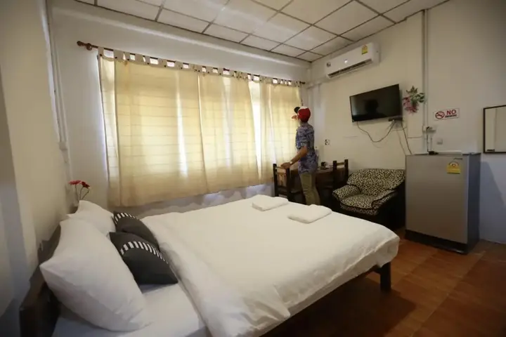 Бангкок: D House Hostel