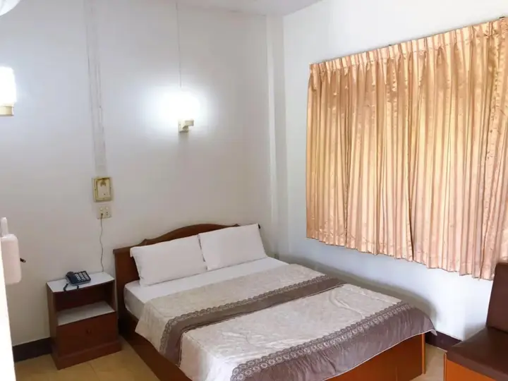 Пак-Чонг: Tokyo Hotel Korat