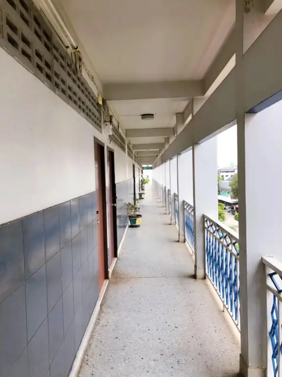 Пак-Чонг: Tokyo Hotel Korat