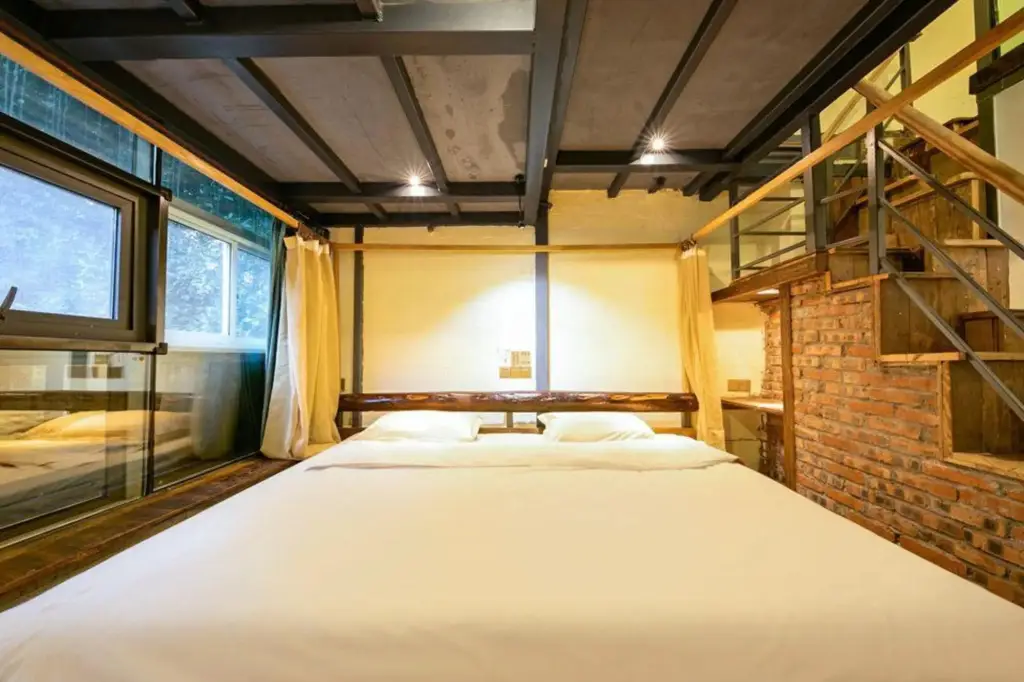 Чунцин: Chongqing Baijuyi Art Homestay