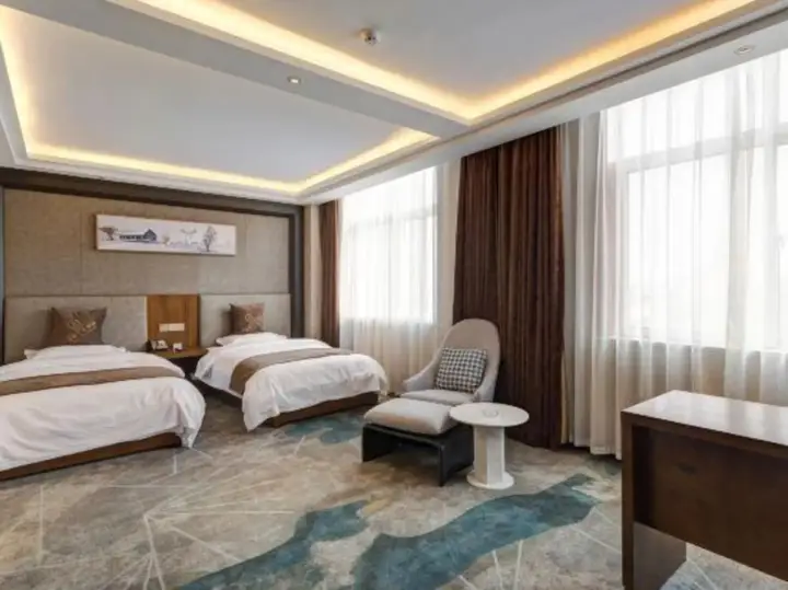 Сиань: Aisiting Hotel (Xi'an Lintong Dong Sancha Subway Station)