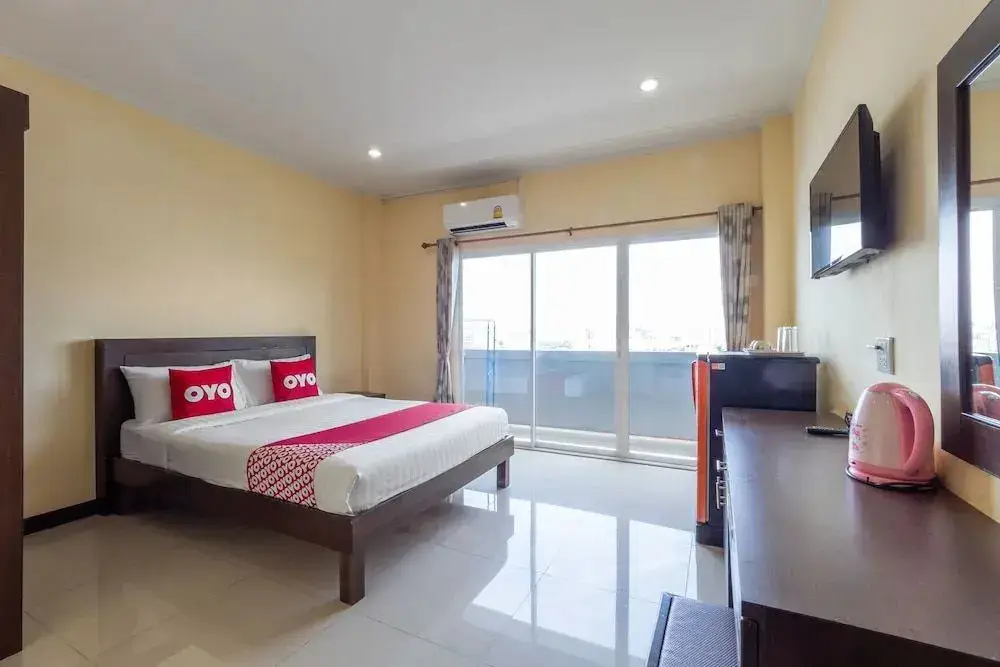 Паттайя: Oyo 1164 Sk Apartment