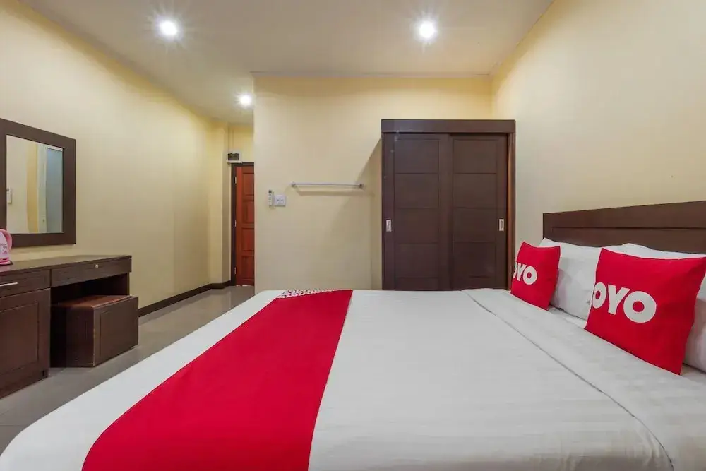Паттайя: Oyo 1164 Sk Apartment